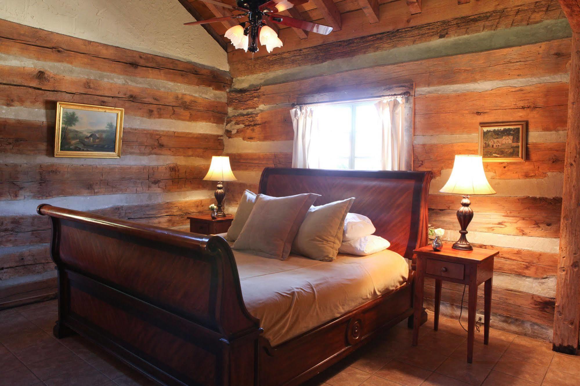 Bed and Breakfast Hoffman Haus Фредеріксбург Екстер'єр фото